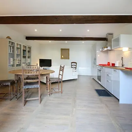 Apartamento Chateau De Fontanas, Les Lauriers *